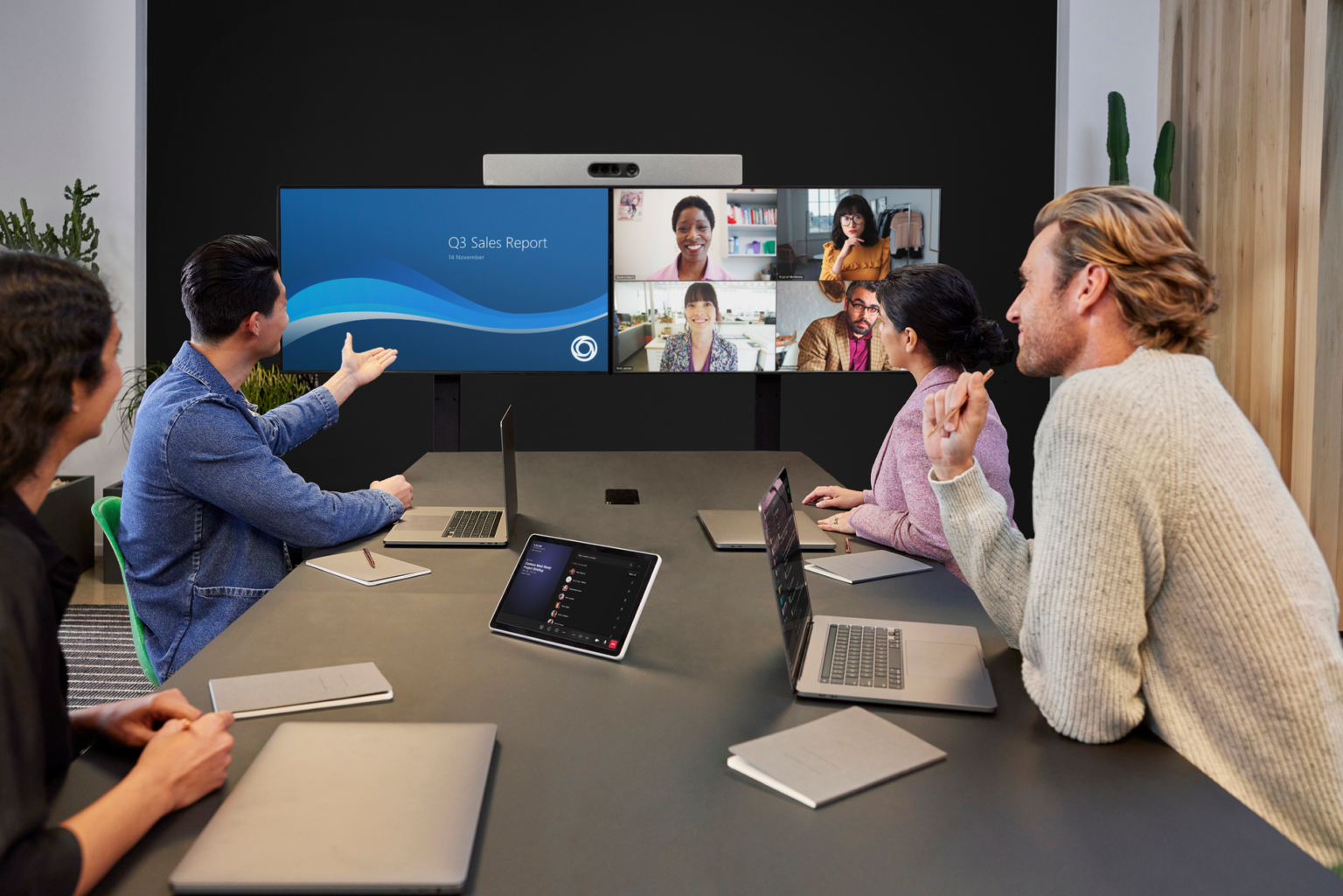 Web Conferencing Vs Webcasting: Which Is Better For You?